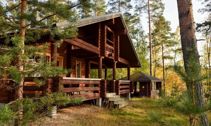 Savonlinna House | Explore Lomalehto Cottages: Pet-Friendly Oceanfront Retreat