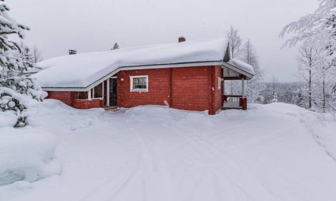 Kehys-Kainuu House | Lake View Retreat at Lomapesä 2b with Spa Amenities