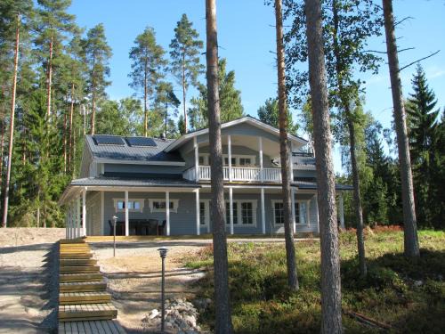Pertunmaa Villa | Beautiful Lomapesä Cottages: Oceanfront Retreats Await