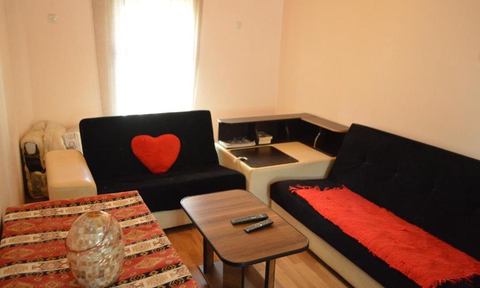 Bagvdanari House | Pet-Friendly Lomari's Guest House with Breakfast & Accessibility