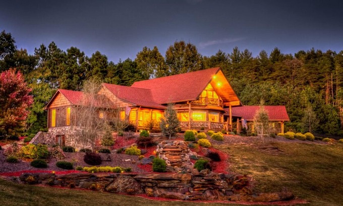 Blue Ridge Cabin | Unique Lonesome Dove Lodge with Outdoor Living & Pool