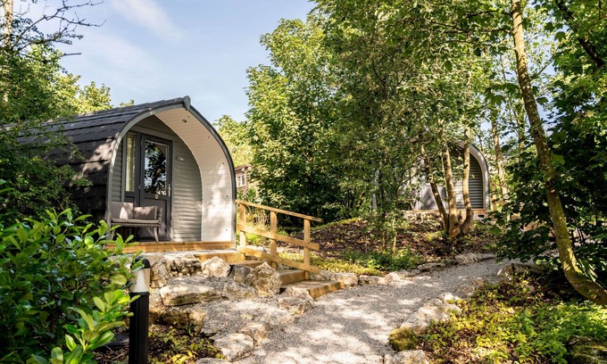 Skipton Cabin | Cozy Retreat at Long Ashes - Pet Friendly & Pool Access