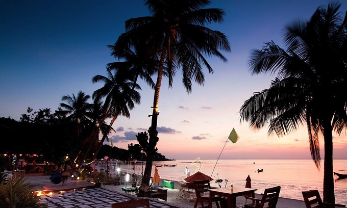 Haad Yao Resort | Relax at Long Bay Resort with Ocean Views and Pool Access