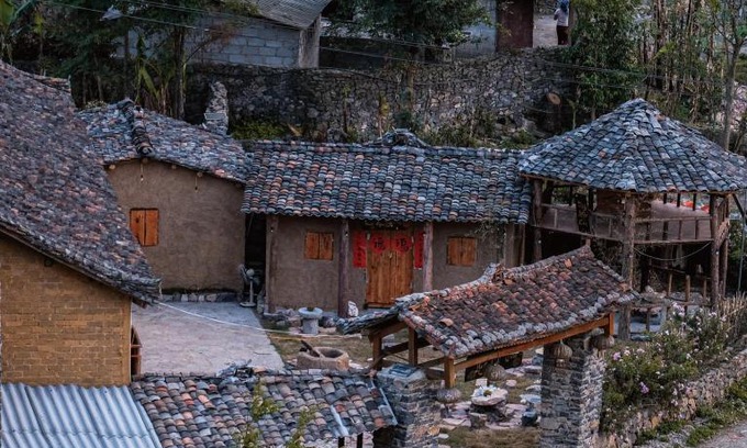 Dong Van House | Explore Long Cổ Trấn: Homestay & Tea Ceremony Awaits!