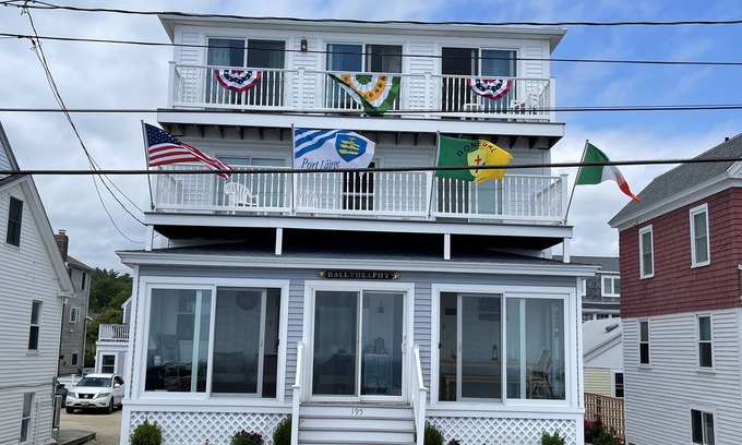 York Beach House | Waterfront Retreat at Long Sands Beach with Ocean Views