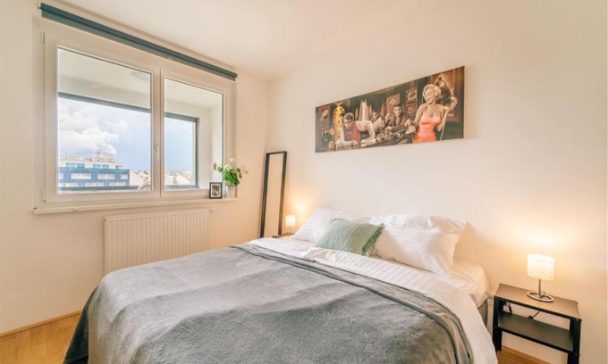 Funfhaus Apartment | Perfect Balcony Apartment Near Metro for Long Stays