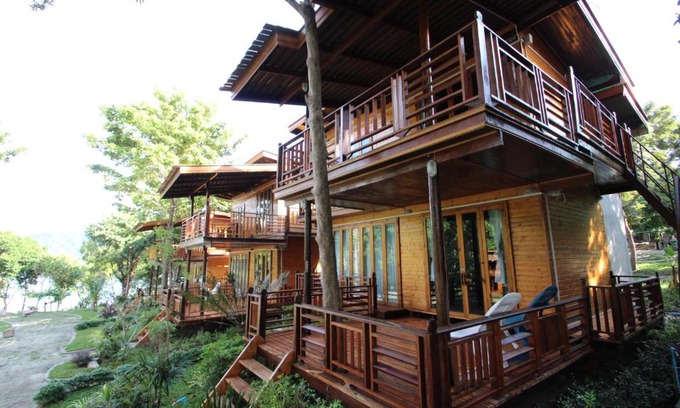 Satun House | Oceanfront Getaway at Longbay Lipe - Guest Rated 8/10