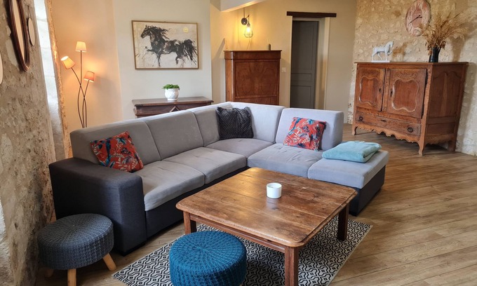 Clerac House | Longere en pierre: country house