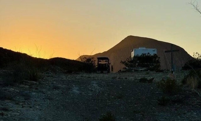 Study Butte-Terlingua RV Rental | Pet-Friendly Longhorn Ranch Motel & RV Park with Pool