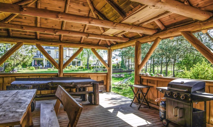 Jastrzebia Gora Apartment | Experience a Memorable Family Holiday in a Cozy Coastal Home