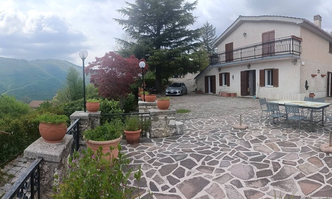 Jenne Villa | Scenic Retreat Overlooking Anene Valley & Simbruini Mountains