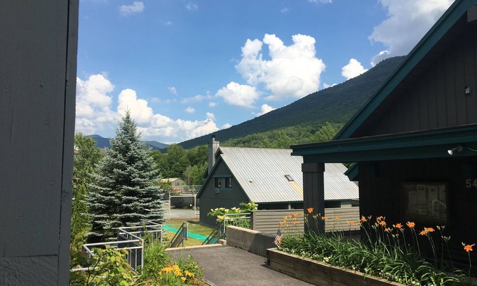 Lincoln Condo | Experience Loon Mountain: One-Bedroom Condo with Views