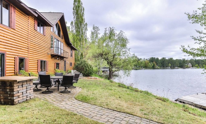 Minocqua House | Loons Cove on Lake Minocqua