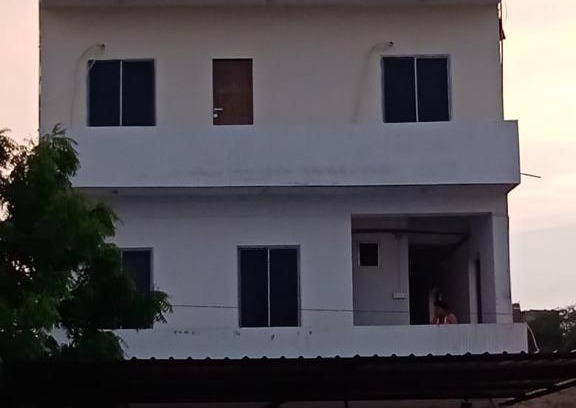 Chauhtan Bed & Breakfast | Budget-Friendly Stay at LORD KRISHNA - Pet and Child Friendly
