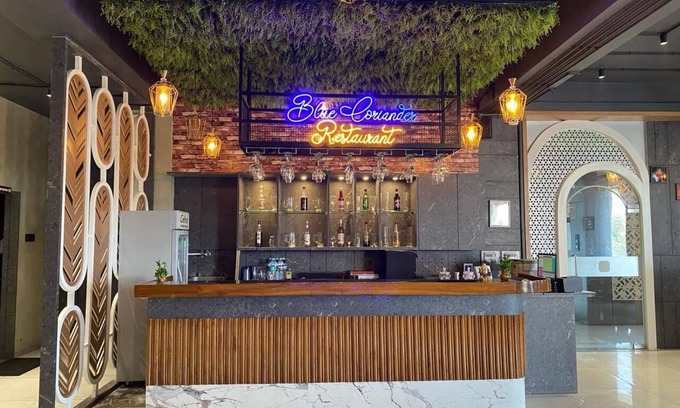 Navsari Hotel | Budget-Friendly Stay at Lords Eco Inn Navsari with Breakfast