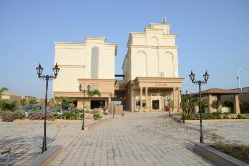 Jamnagar Hotel | Relaxing Getaway at Lords Inn Jamnagar with Spa & Dining