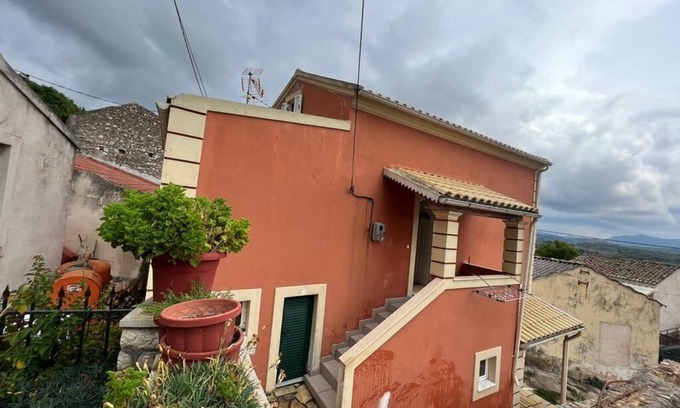 Skripero House | Home-Like Comfort at Lori House, Corfu - Pet & Child Friendly