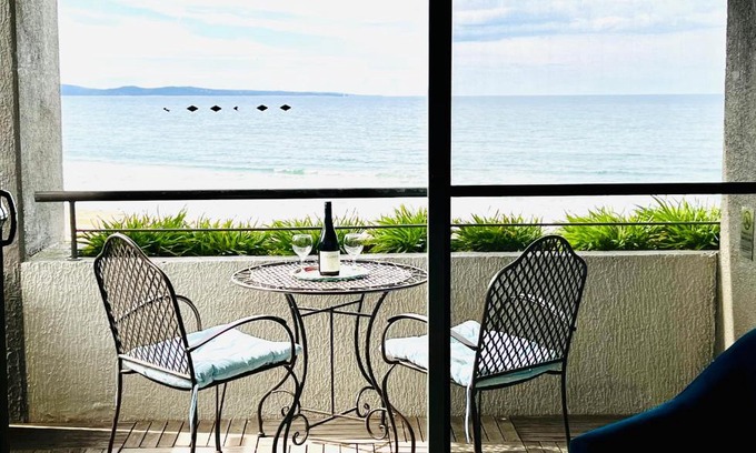Lorne Apartment | Oceanfront Bliss at the Cumberland with Spectacular Views