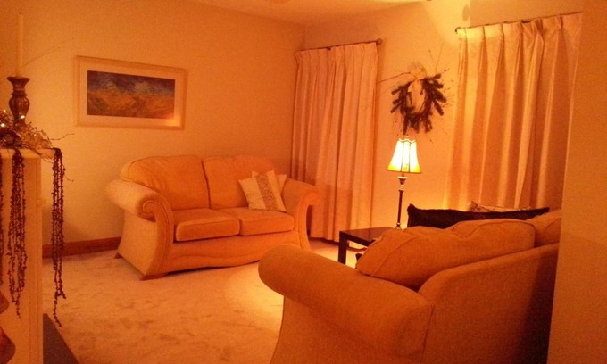 Kilgreaney Bed & Breakfast | Highly Rated Lorum Bed and Breakfast with Family Amenities
