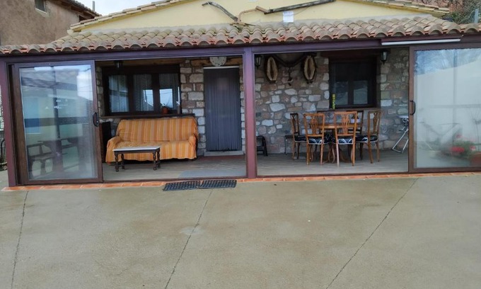 La Puebla de Valverde House | Los Aladros: Scenic Oceanfront Stay With Pet-Friendly Perks