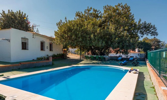 Coin House | Relax at Los Algarrobos: Beachfront Serenity Awaits