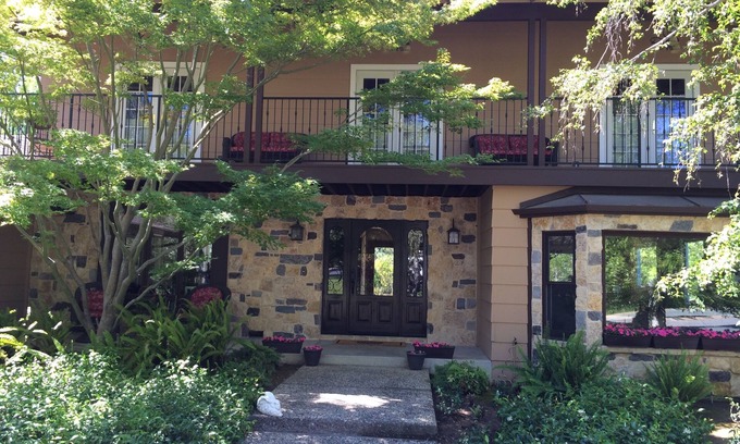 Los Altos Hills Villa | Experience Los Altos Hills Villa: 10/10 Ocean View Retreat