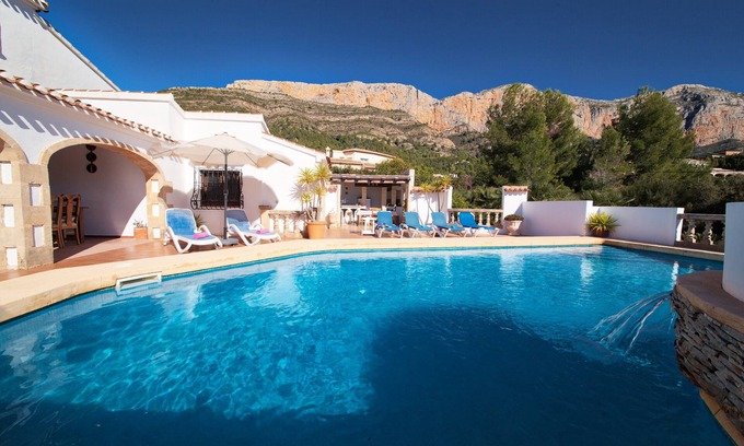 Ermita Villa | Family-Friendly Retreat at Los Arcos Near Javea's Beaches