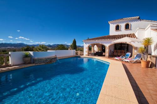 Ermita Villa | Beautiful Los Arcos, Javea: Oceanfront Retreat Awaits