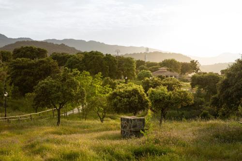 Carrascalejo House | Discover Los Chozos del Geoparque: Pet-Friendly Retreat