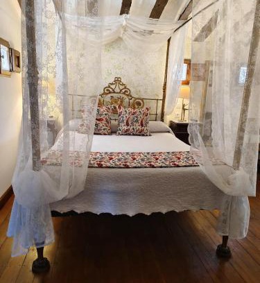 Cuzcurrita de Rio Tiron House | Highly Rated Family-Friendly Stay at Los Colmenares