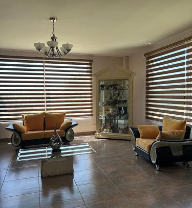 Queretaro Municipality House | Los compadres