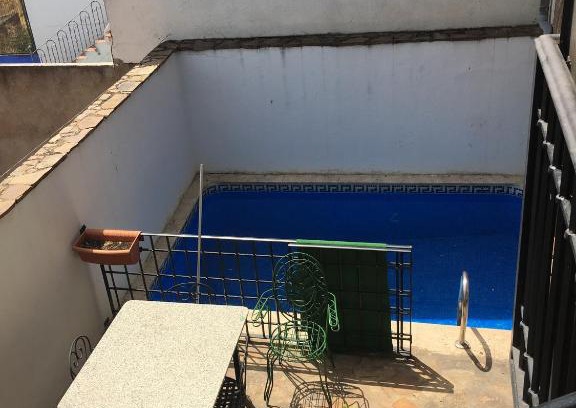 Puebla de Don Rodrigo House | Experience Comfort at Los Gañanes with Pool & Pet-Friendly Options