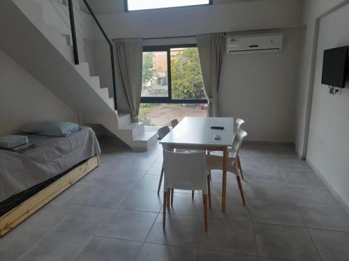 Villa Carlos Paz Apartment | Experience Los Gigantes: Pet-Friendly Stay with Top Reviews