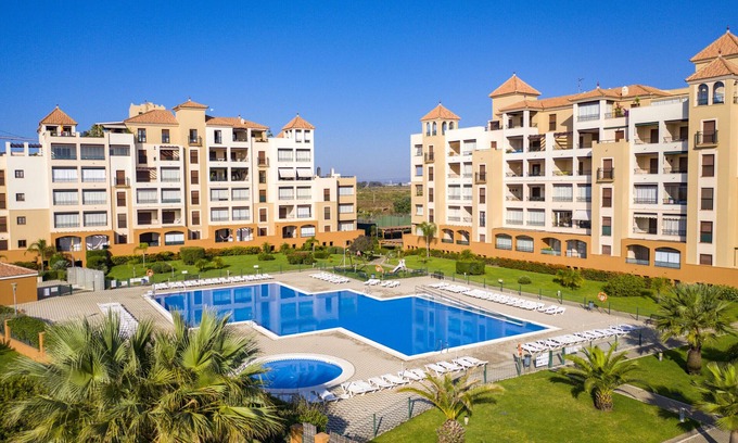 Punta del Moral Apartment | Beachfront Escape at Los Pelicanos - Punta del Moral