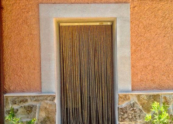 Arenas de San Pedro House | Discover Los Sotillos De Gredos: 4-Star Family Getaway