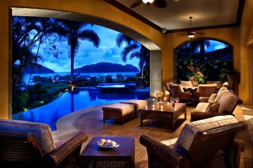 Herradura Villa | Elegant Oceanfront Villa La Perla at Los Suenos Resort