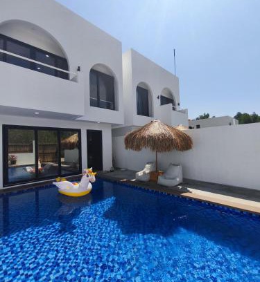 Labuan Bajo Villa | Discover Wejang Asi Villa: Oceanfront Paradise Awaits
