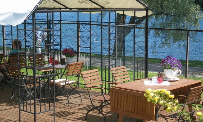Savonlinna Bed & Breakfast | Discover Lossiranta Lodge: Family-Friendly with Spa & Breakfast
