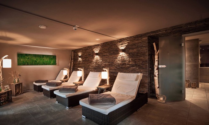 Hofbieber Hotel | Discover Lothar-Mai-Haus: Rated 9/10 with Pool & Spa