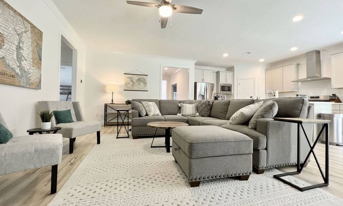 Auburn - Opelika House | Family-Friendly Retreat with Pool and Spa Amenities