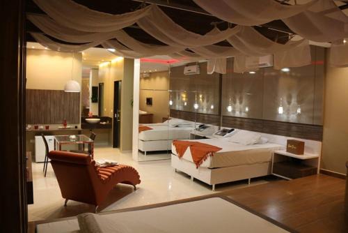 Northeast Region Hotel | Enjoy Comfort at Lotu's Motel with Pool and Hot Tub