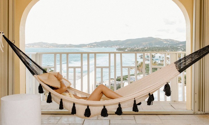 La Grande Princesse Condo | Oceanfront Oasis: Lotus By The Sea with Pool & Breakfast