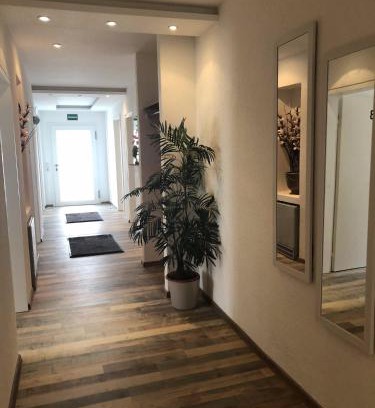 Isny im Allgaeu House | Modern Room in Central Isny with Shared Bath and Kitchen