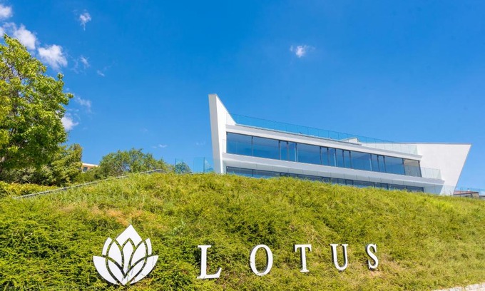 Trakata Hotel | Experience Comfort at Lotus Luxury Rooms - Rated 9.5/10