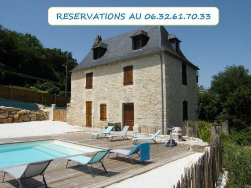 La Bachellerie House | Relax at Lou Chastel with Private Heated Pool & Ocean View