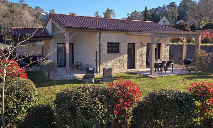 Carsac-Aillac House | Indulgent Getaway at LOU MIYA - Jacuzzi & Ocean View