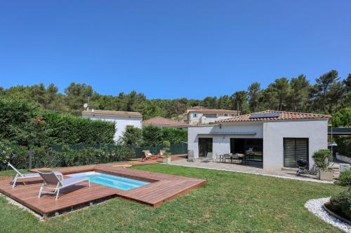 Roquefort-la-Bedoule House | Peaceful Retreat at Lou Souvarel near Calanques
