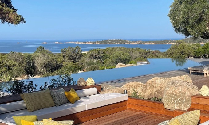 Pianotolli-Caldarello Villa | Seaside Villa Near Bonifacio with Family-Friendly Amenities