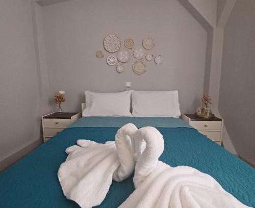 Agios Petros House | Experience Loulia Home: Guest Rated 9.6/10 Excellence