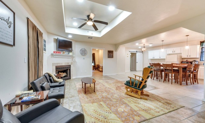Lacassine House | Lousiana Escape Near Hunting: Pets Welcome!